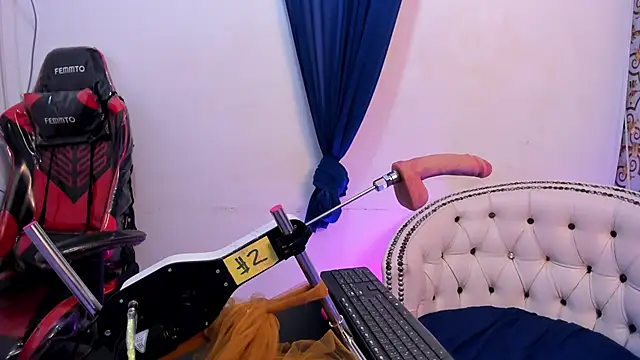 monthiee - Monthiee's free webcam