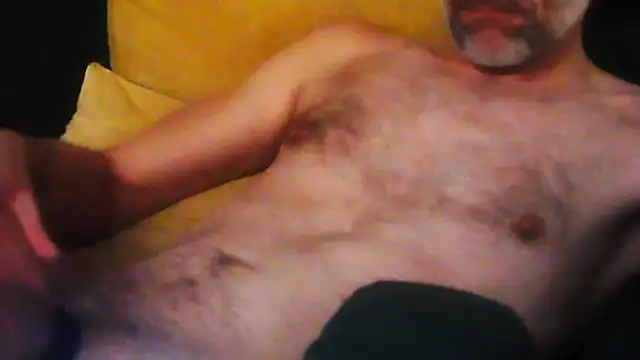 get_me_in_u - GeT_me_in_u's free webcam