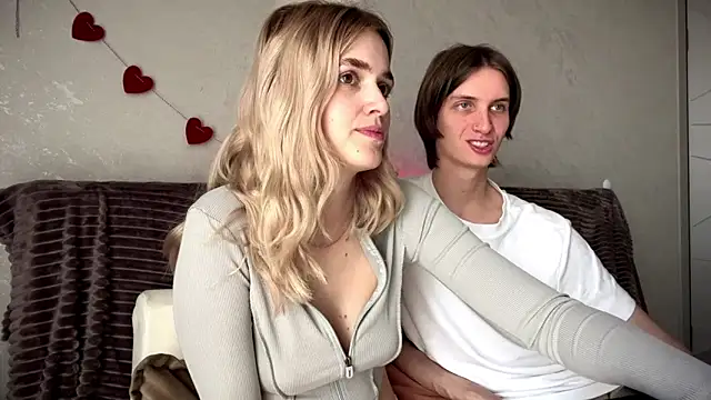 amandatalk Live Webcam on Stripchat