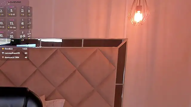 katiestonne - KatieStonne's free webcam