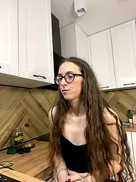 martiniiselenna - MartiniiSelenna's free webcam - UK Sex Cams