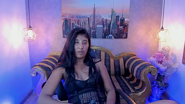 melany_brunette