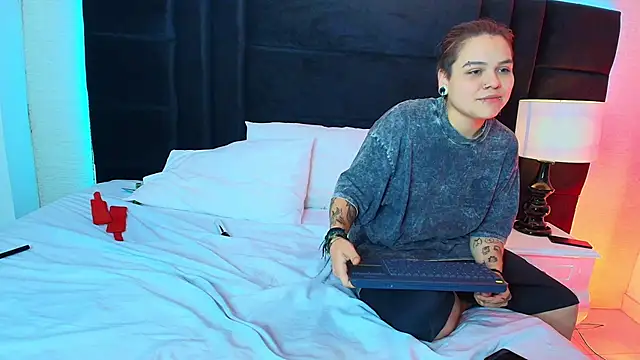 otanny_raven - Otanny_Raven's free webcam