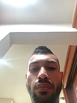 Aron_Baylor