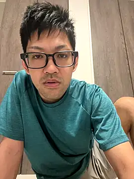 taroukun830 - Taroukun830's free webcam