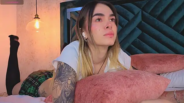 Lucy_Vega