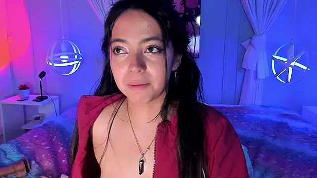 Lara_Rouss_