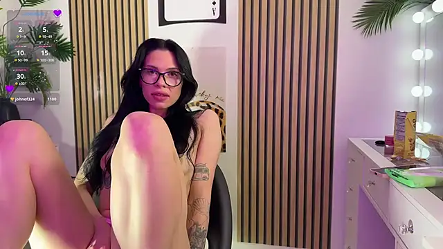 NattyFierros's Stripchat show and profile