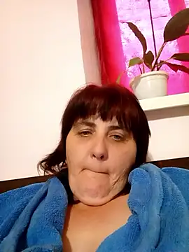 sonya-35 - Sonya-35's free webcam - UK Sex Cams