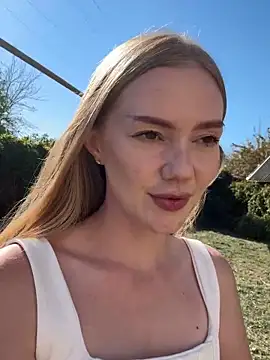 MilaMoone