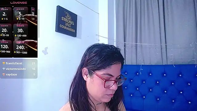 hornny_cougar