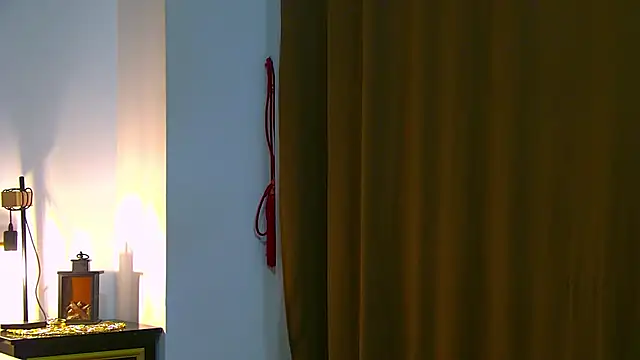  YasminHeelson chat room