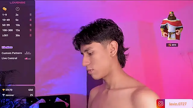 tars_ - TARS_'s free webcam - UK Sex Cams