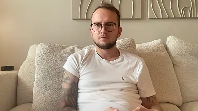 thehornyguy97
