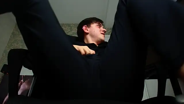 felixstarkk (M young) - Verbal Master (explosive cumshow)