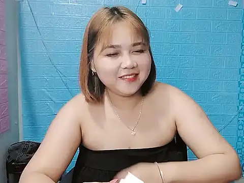 nhan7868 - Nhan7868's free webcam