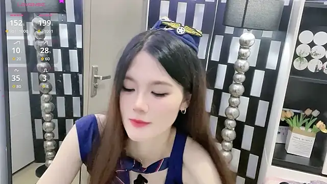 Yueyue-MM