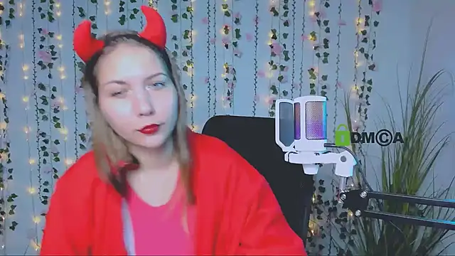 _tiana_moon