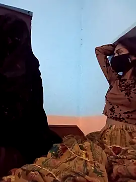 Rashmi-Kavya Live Webcam on Stripchat