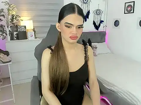 Модель: tstoni_talks