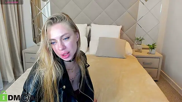 Melissa__White