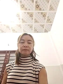 Sexy-ladyboobs20