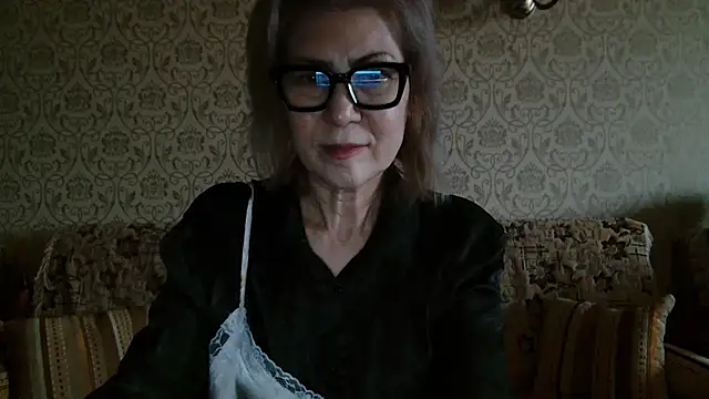 Elegant00Lady
