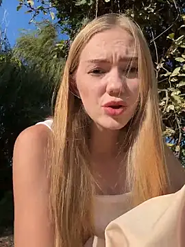 MilaMoone