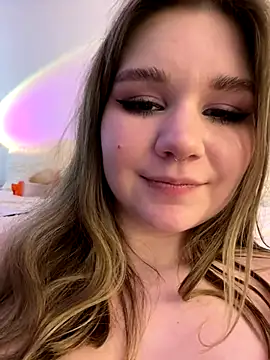 PumaShyXD's Stripchat show and profile