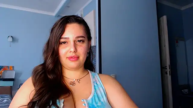 NikiWhite