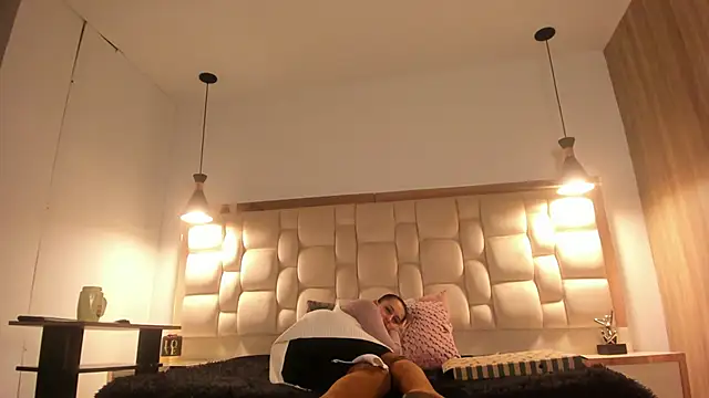 vidiastons - VidiaStons's free webcam