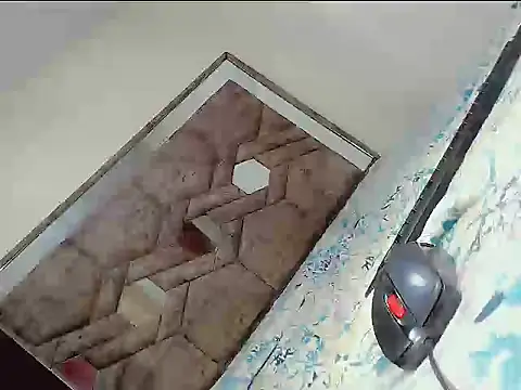 roxanawillts - Roxanawillts's free webcam - UK Sex Cams