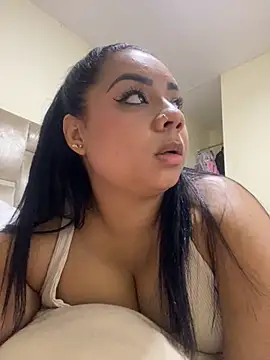 MelanyShayk