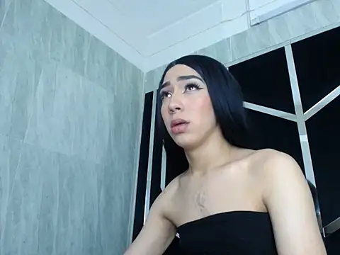 chaniesmith69x - Chaniesmith69x's free webcam - UK Sex Cams