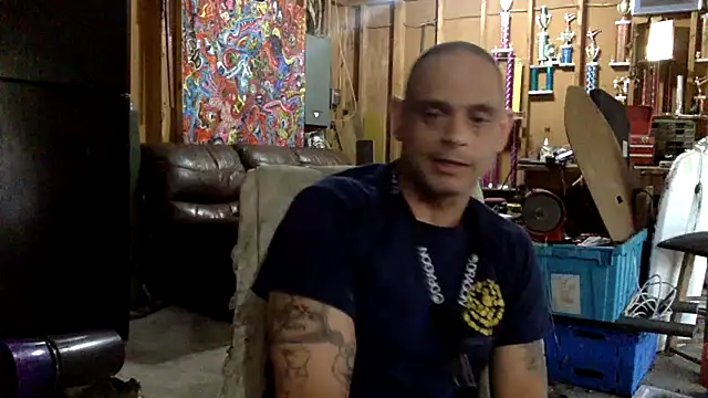 Buffshagswell's Stripchat show and profile
