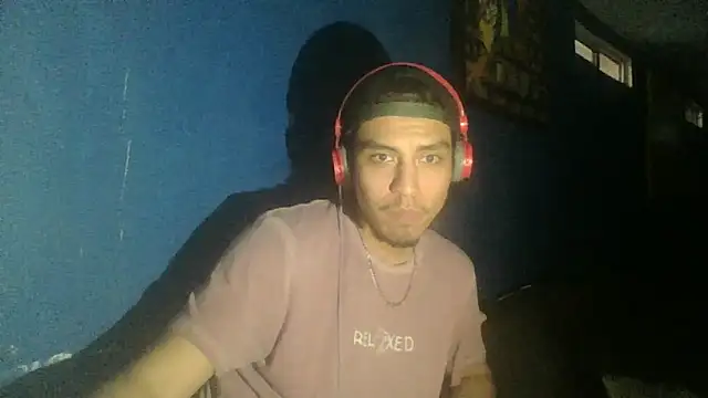 alexalejandro13 - AlexAlejandro13's free webcam - UK Sex Cams