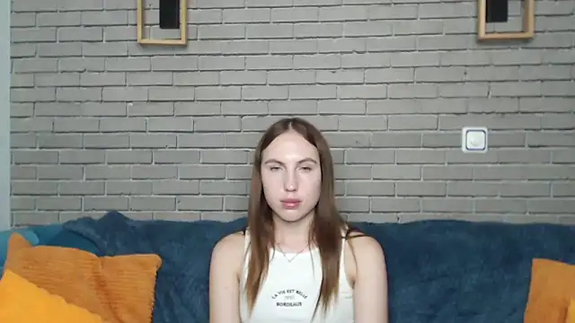 mellingig - MellinGiG's free webcam - UK Sex Cams