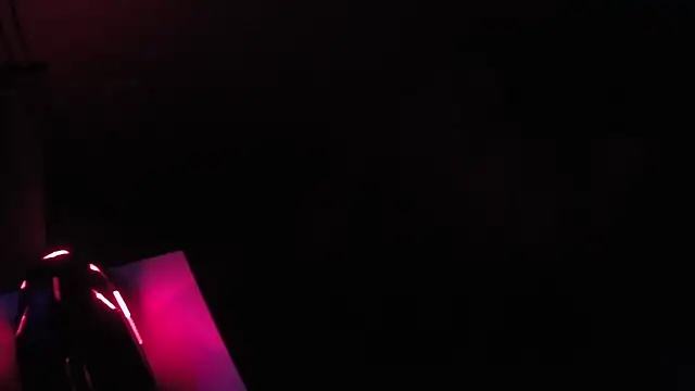 martamoon96 - MartaMoon96's free webcam - UK Sex Cams