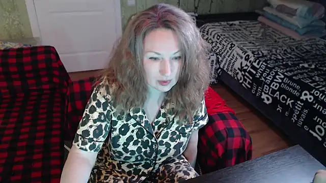 marlenedietrich - MarleneDietrich's free webcam - UK Sex Cams