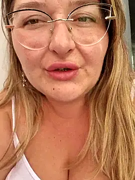 BellaMonella88 chat room