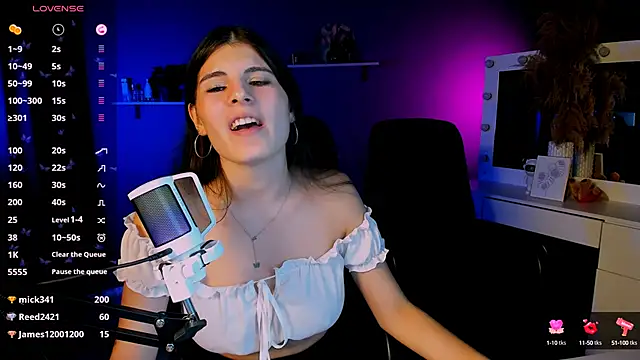 lizzie_boom