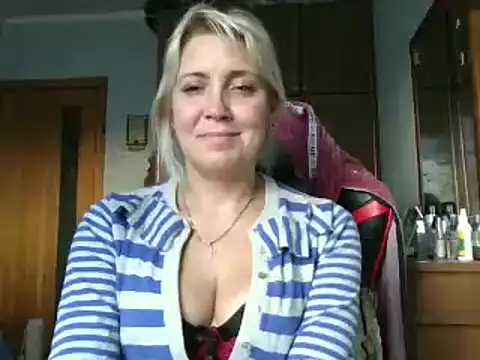 irinab1 - IrinaB1's free webcam
