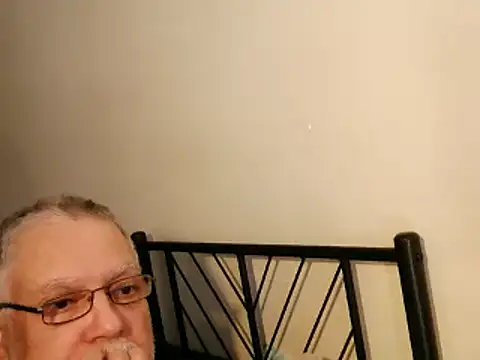 100tauros - 100Tauros's free webcam - UK Sex Cams