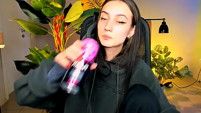 olivianorton