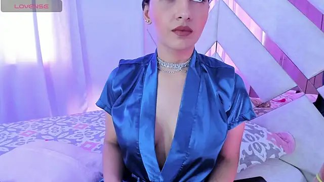 trissha_xk1 - Trissha_xk1's free webcam - UK Sex Cams