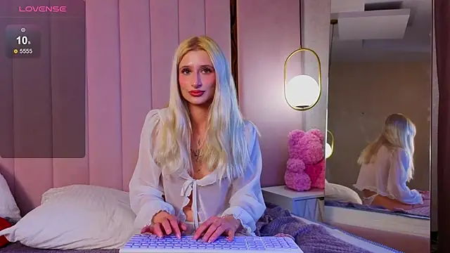 Monica_Leen