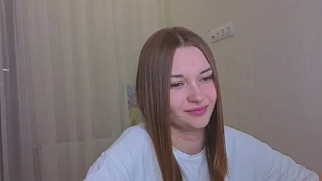 charryclim - CharryClim's free webcam - UK Sex Cams