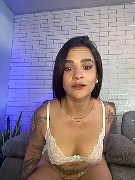  Im_Fernanda chat room