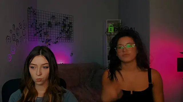 lia_make_love