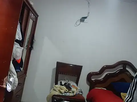  Valentina_bss chat room